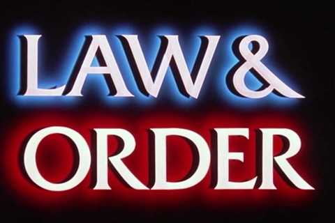 'Law &amp; Order' Star Divorcing His Wife of 26 Years