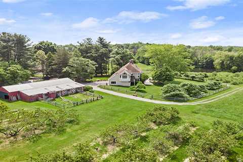 Cheshire’s Hickory Hill Orchards listed for $3.5M