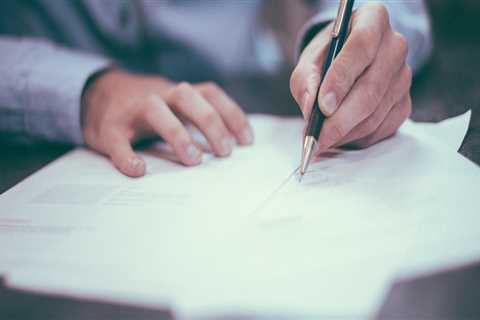 Do I Need a Written Contract or Agreement with My Attorney in Scottsdale, Arizona?