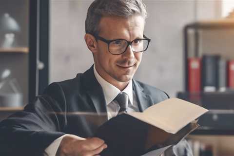 What 4 Things Should You Consider When Choosing The Right Business Lawyer?