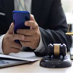 Why Social Media Silence Is Often Part of an Effective Personal Injury Legal Strategy